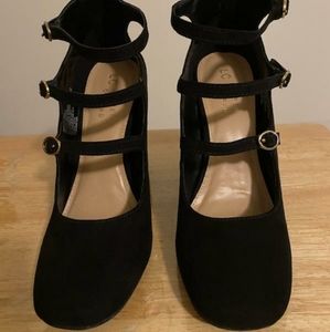 New suede vintage style heels